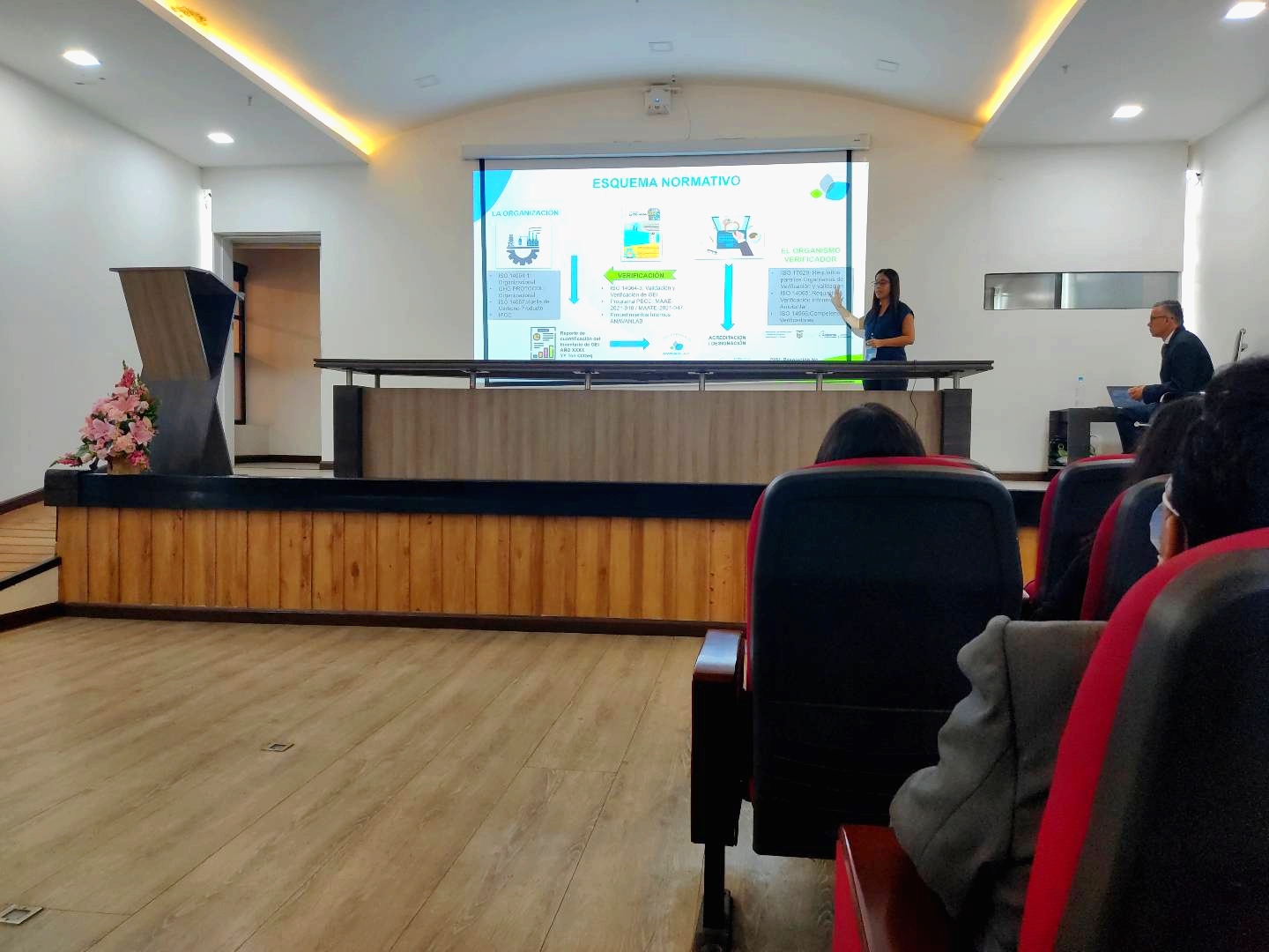 Presentación del programa Ecuador Carbono Cero en el CIITT ...