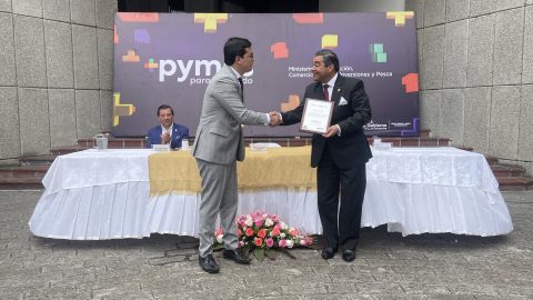 Reconocimiento institucional en apoyo al evento “+PYMES para el mundo”