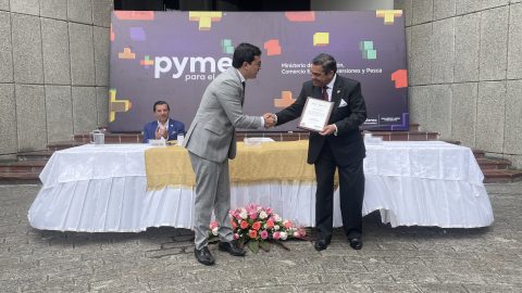 Reconocimiento institucional en apoyo al evento “+PYMES para el mundo”