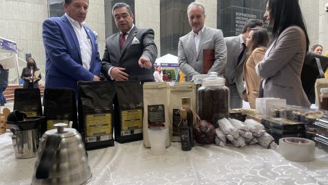Reconocimiento institucional en apoyo al evento “+PYMES para el mundo”