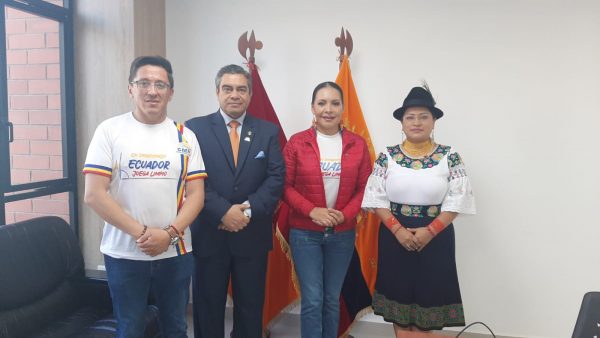 Campaña "Ecuador Juega Limpio"