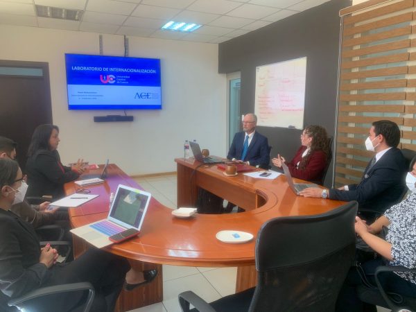 Arranca programa de Laboratorios de Internacionalización en la U. Católica de Cuenca