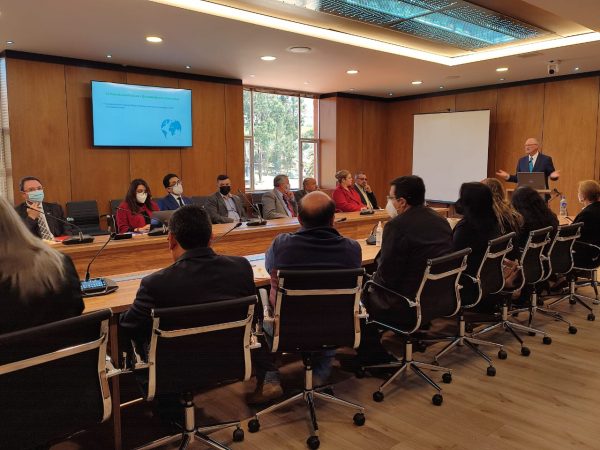 Arranca programa de Laboratorios de Internacionalización en la U. Católica de Cuenca