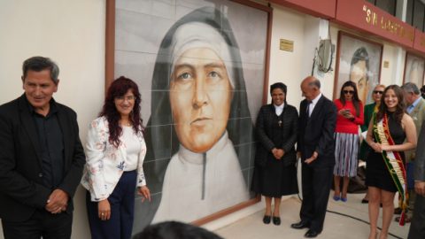 Mural precursores y fundadores de la educación